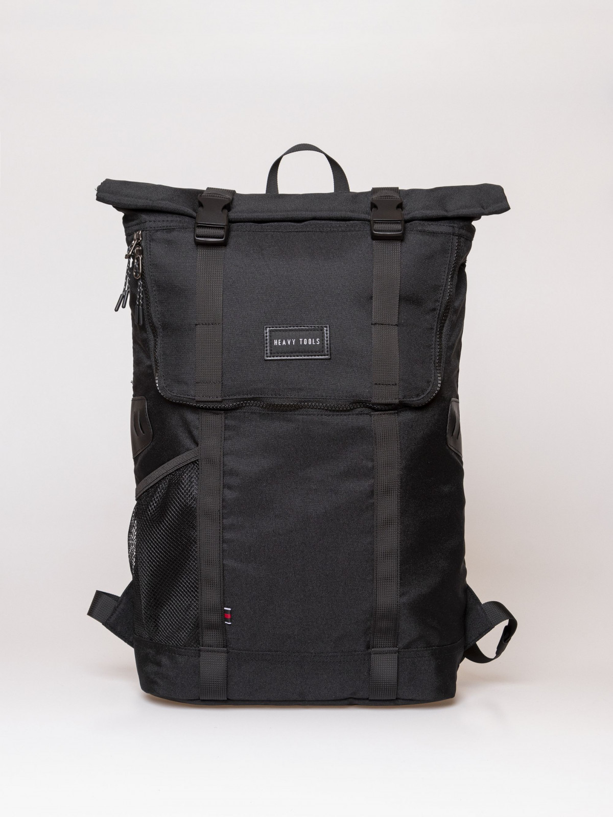 HeavyTools nagy laptoptartós hátizsák tekerhető fedeles ESKE fekete