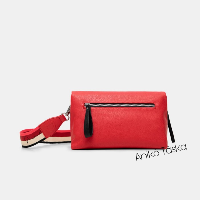 Új Desiguál női fedeles táska átvetős domború mintával piros